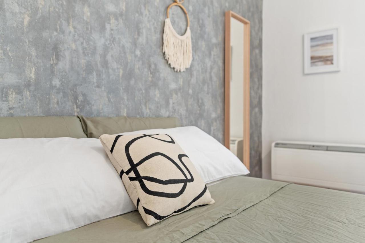 Apartamento Navigli Charming Flat Milán Exterior foto